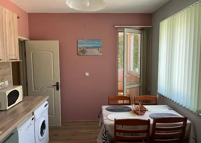 Mihaela ブルガス